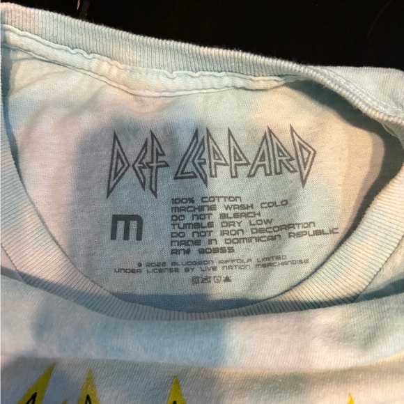 Def Leppard Tee Shirt Size Medium. - Picture 4 of 5
